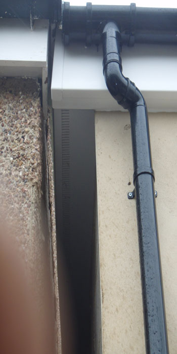 Fallpipe and soffit detail